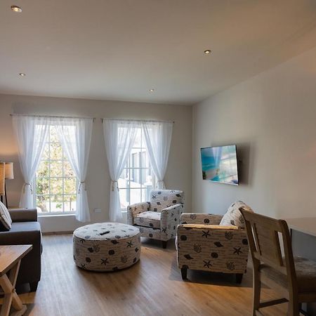 Oranjestad City Suites 외부 사진