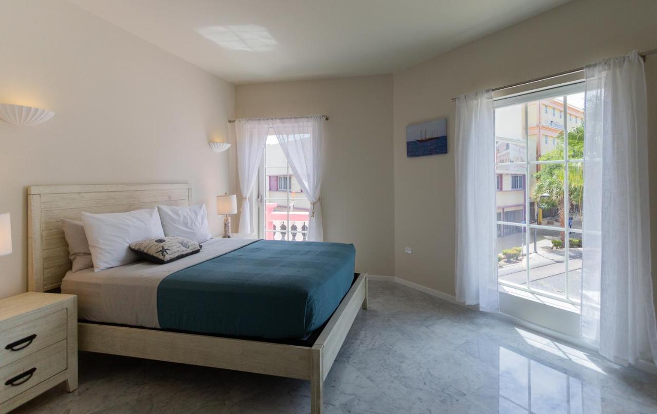 Oranjestad City Suites 외부 사진