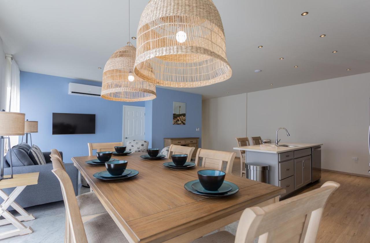 Oranjestad City Suites 외부 사진