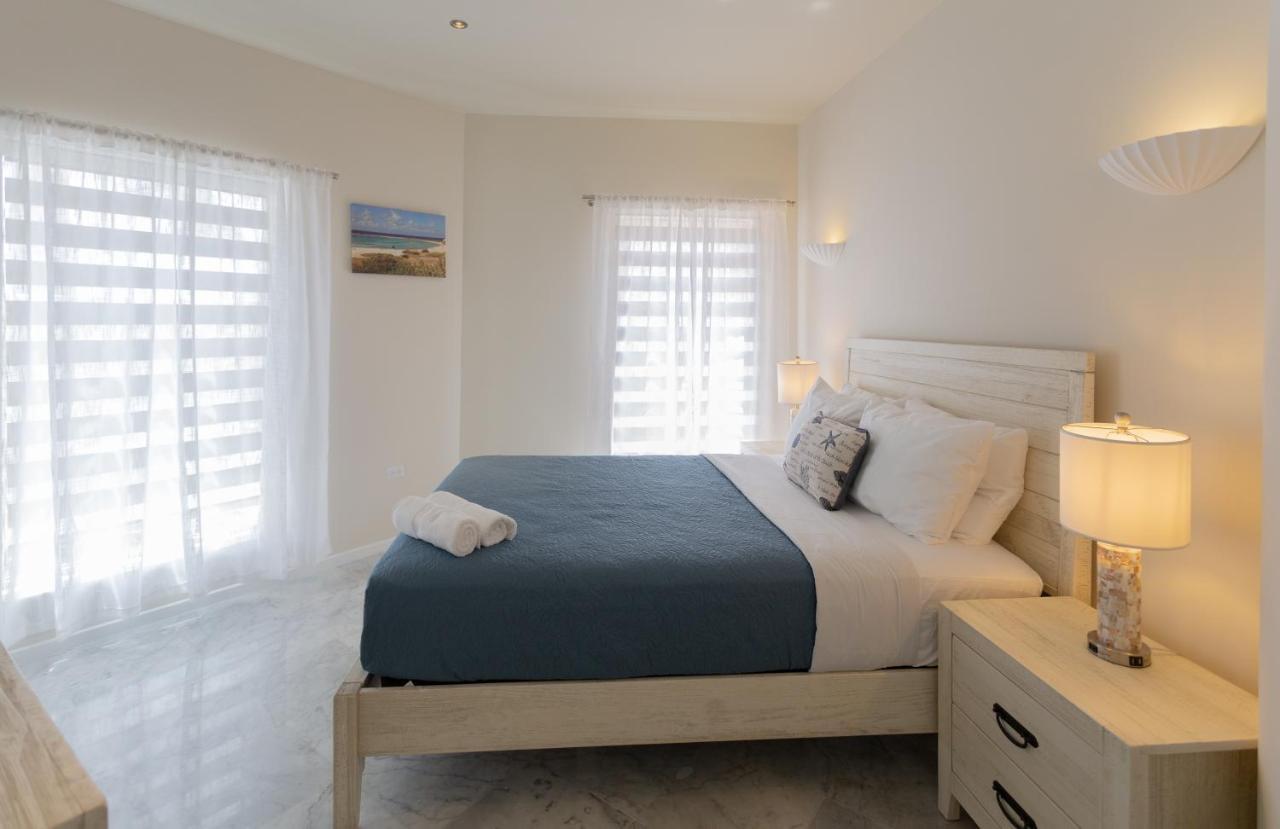 Oranjestad City Suites 외부 사진