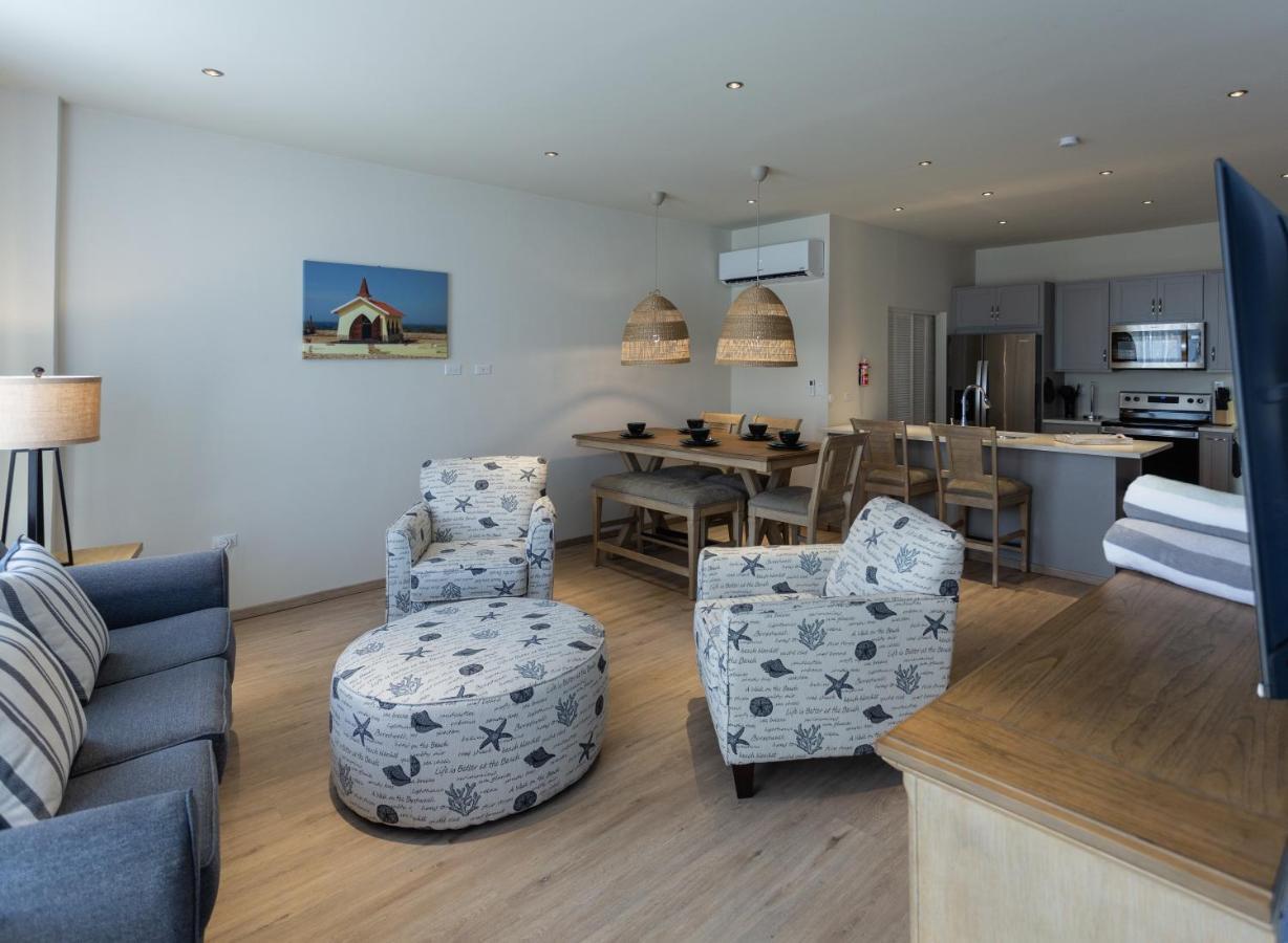 Oranjestad City Suites 외부 사진