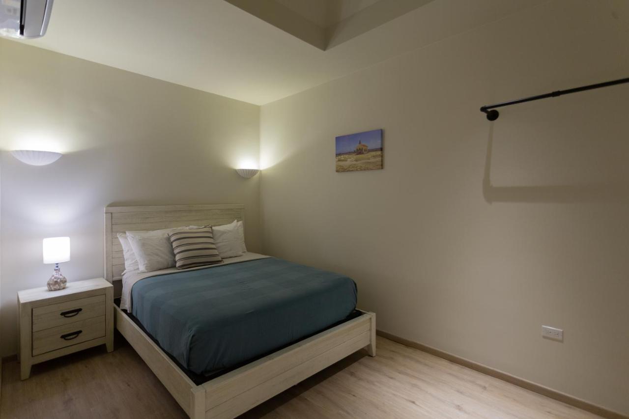 Oranjestad City Suites 외부 사진